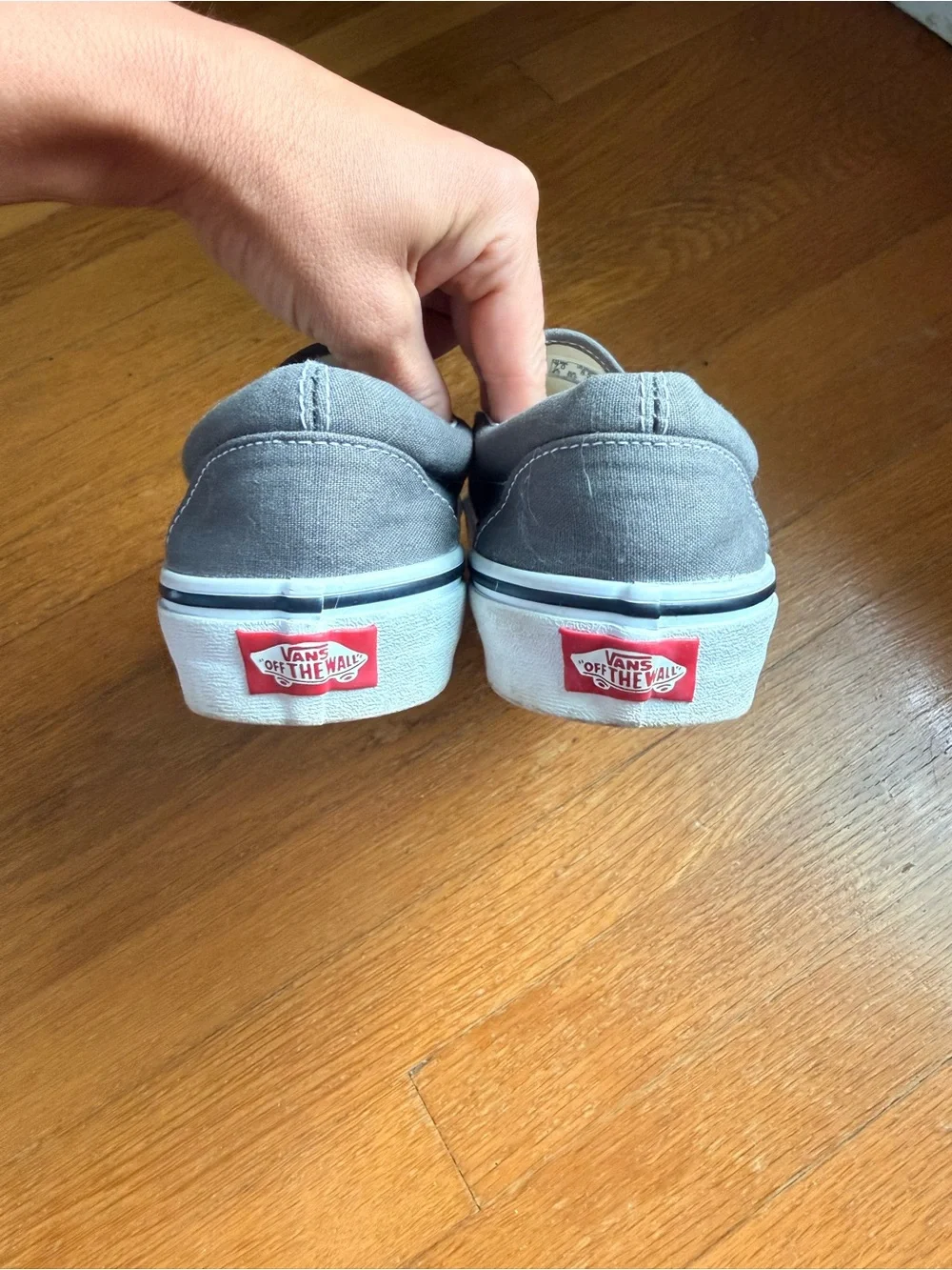 Vans Classic Slip-On Canvas Sneakers in Gray and White Charcoal Men’s size 7